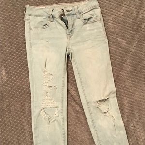 Skinny jeans.  Size 00